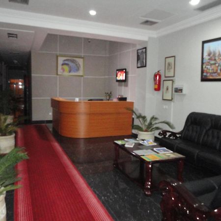 Ubay Hotel Rabat Bagian luar foto