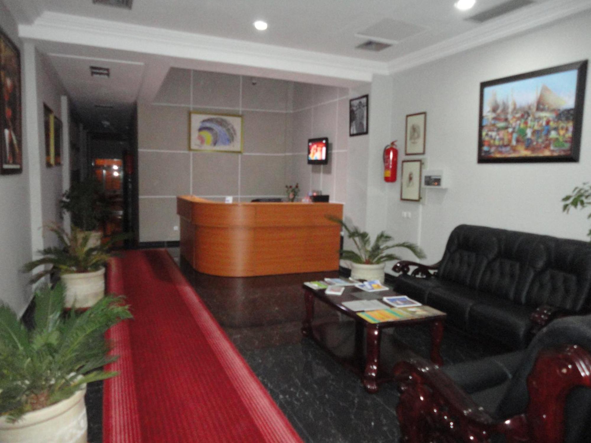 Ubay Hotel Rabat Bagian luar foto