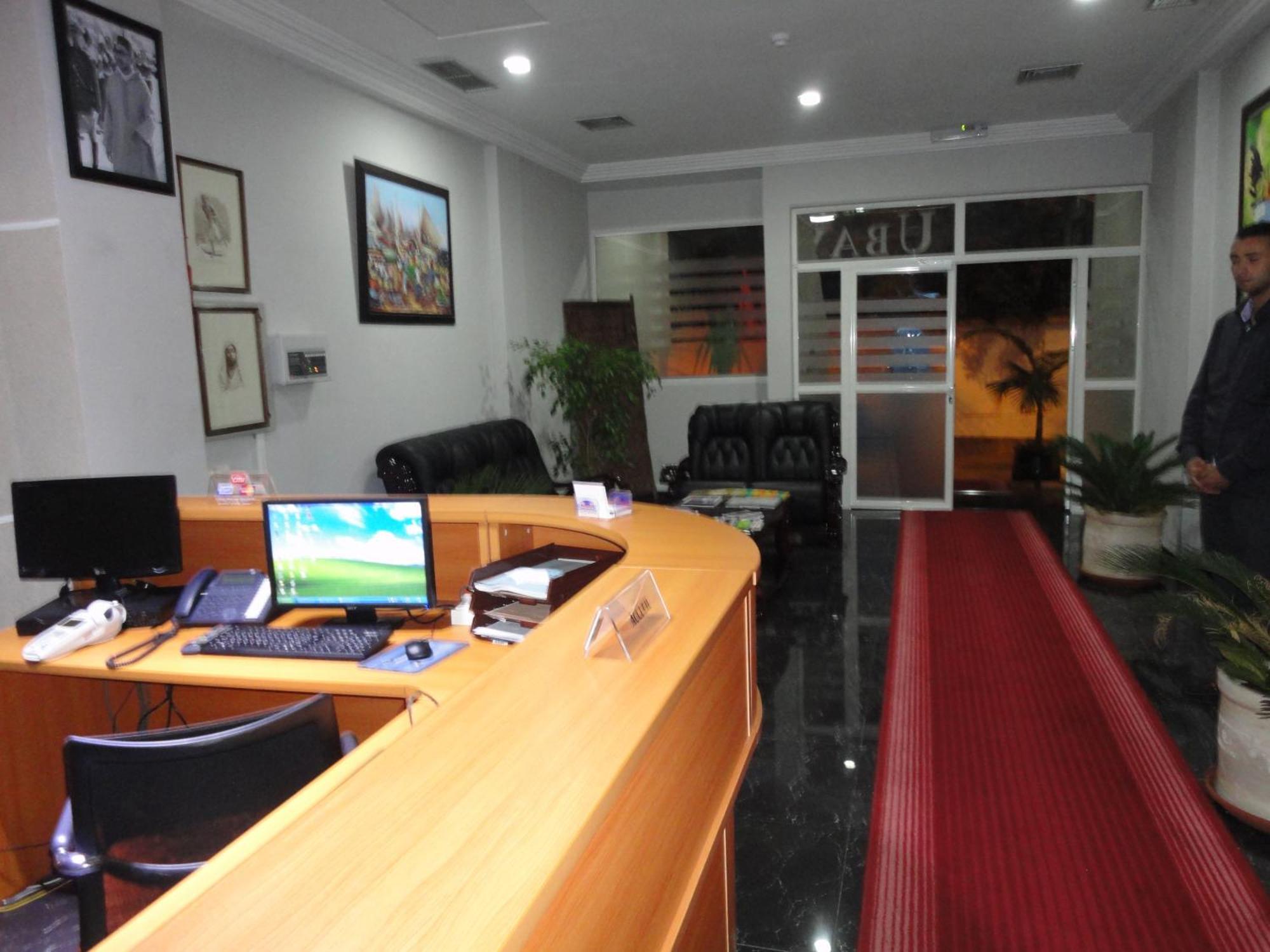 Ubay Hotel Rabat Bagian luar foto
